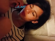 一對戀愛愛侶邊打電話邊做愛